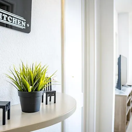 Ll- 1 Bedroom Apt Close To Laguna Village Estepona