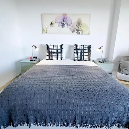 Ll- 1 Bedroom Close To Laguna Village *